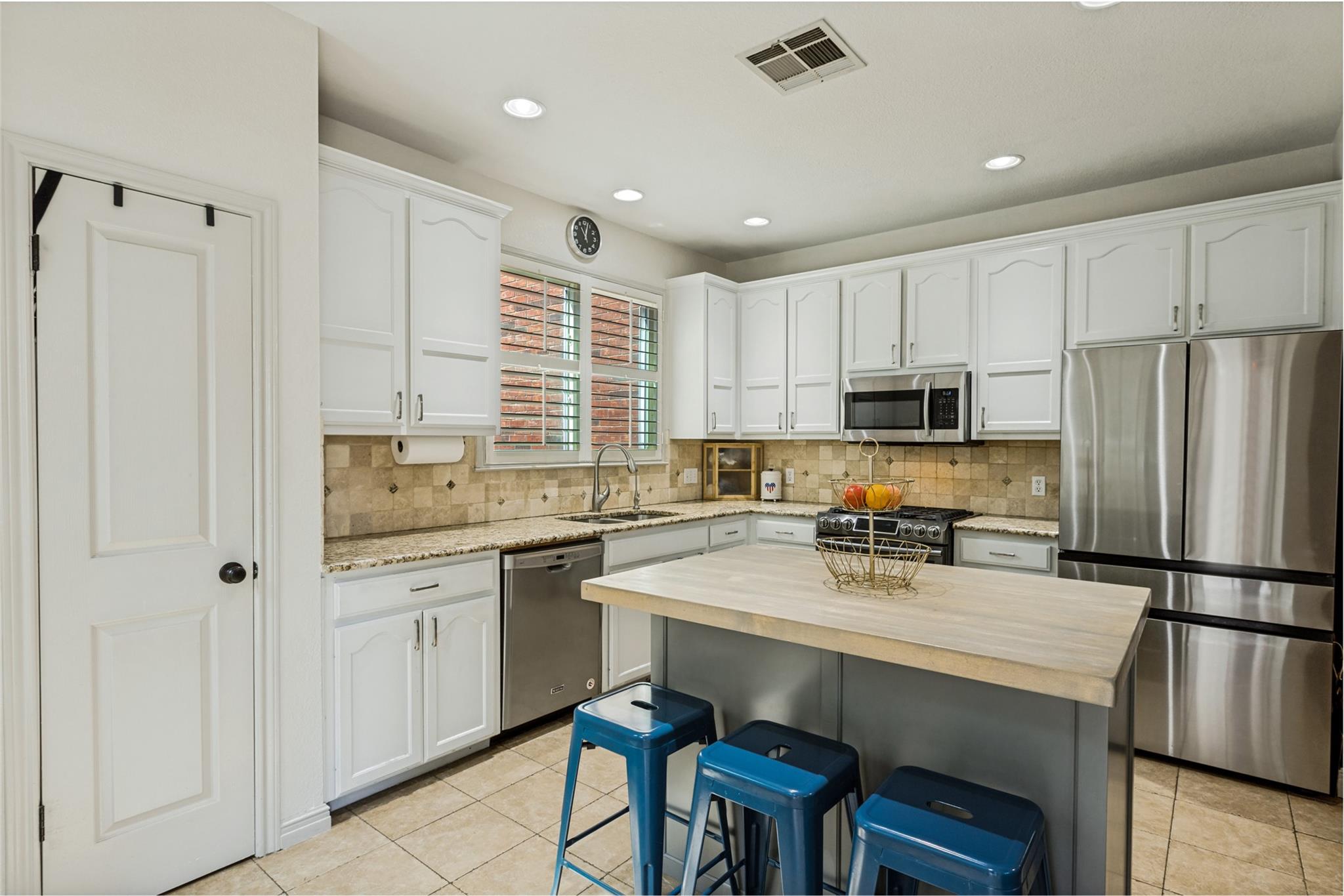 3803 Caney Creek RD — photo 5