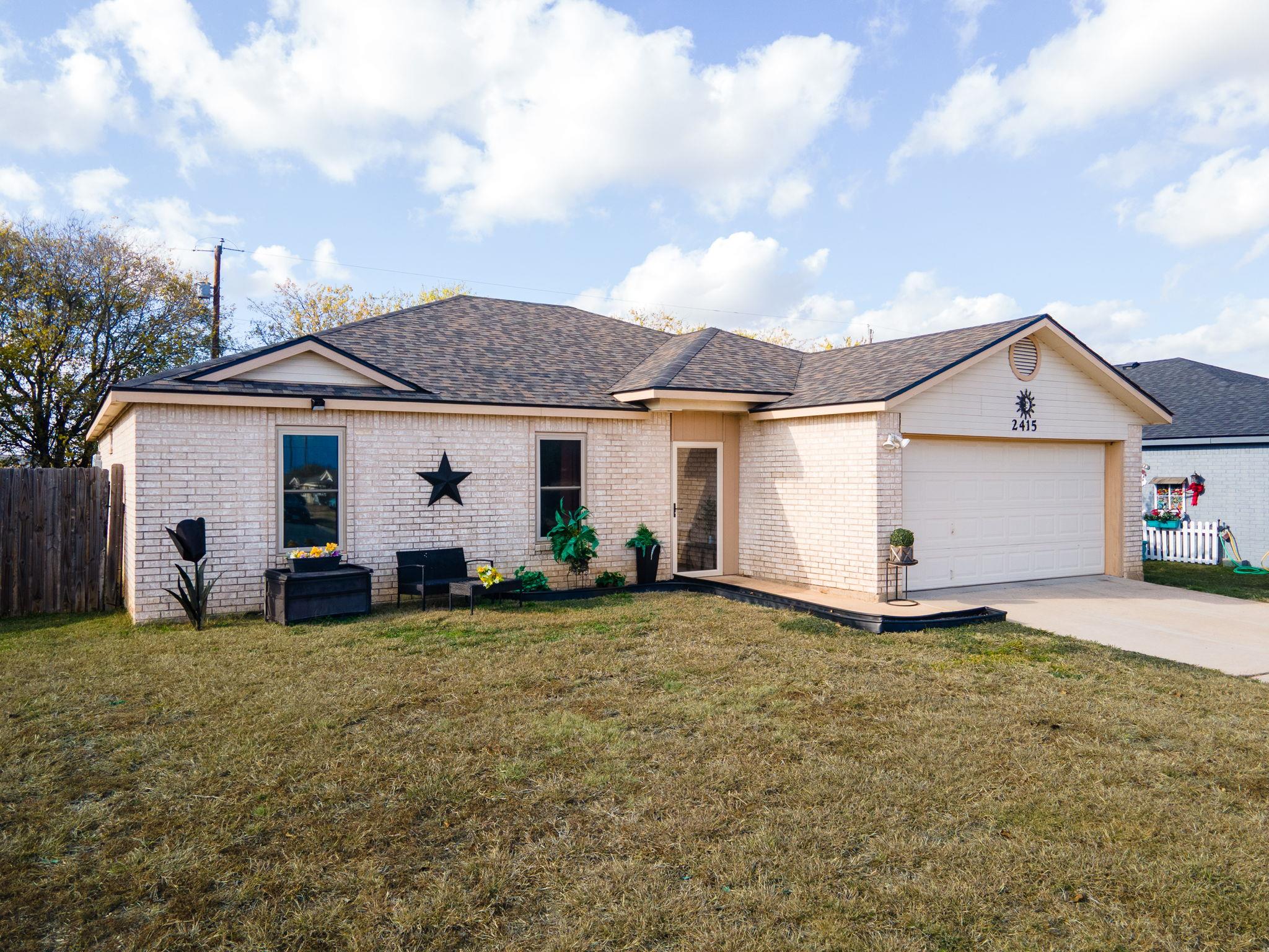 2415 Gallop DR