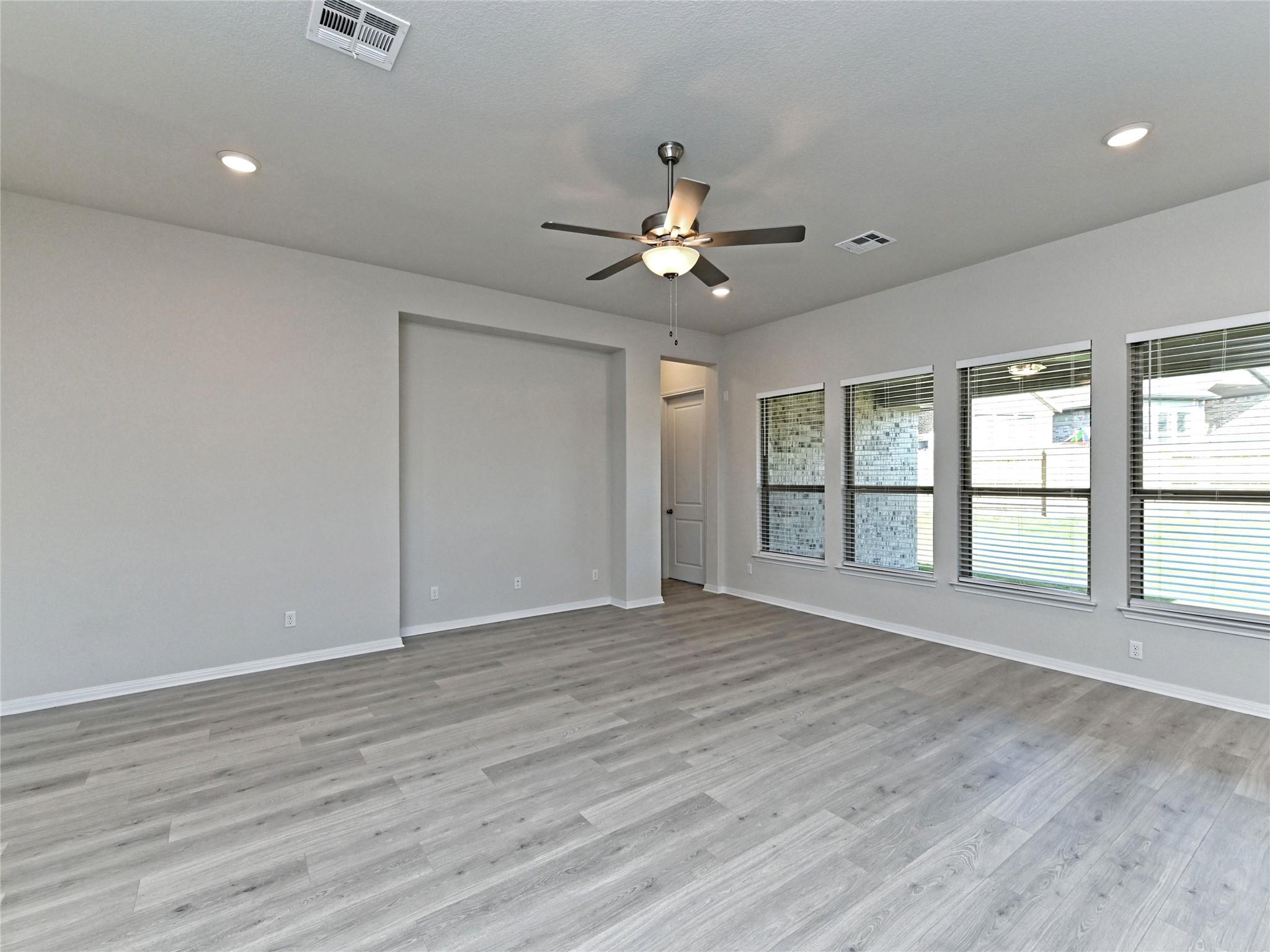 145 Bald Eagle LN — photo 4