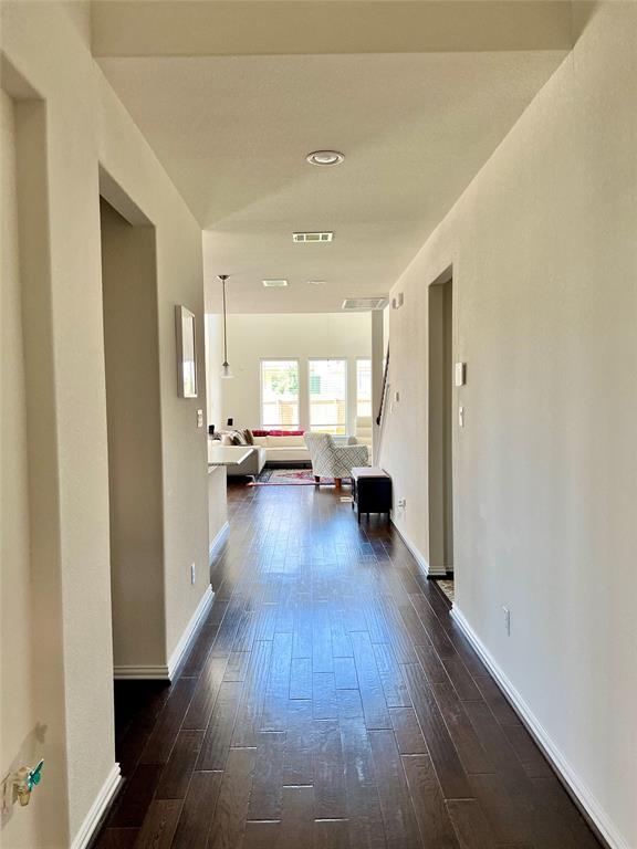 3900 Eland DR — photo 3