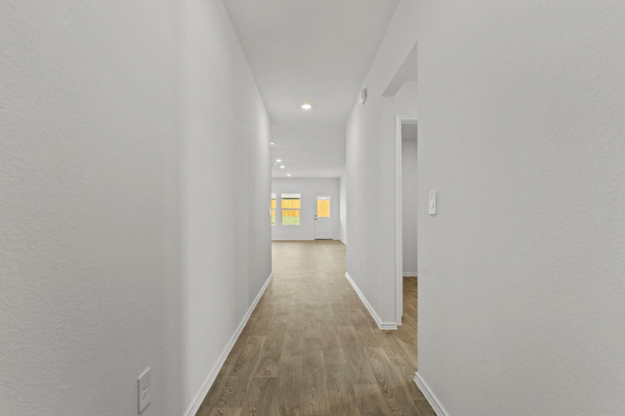 161 Belton DR — photo 3