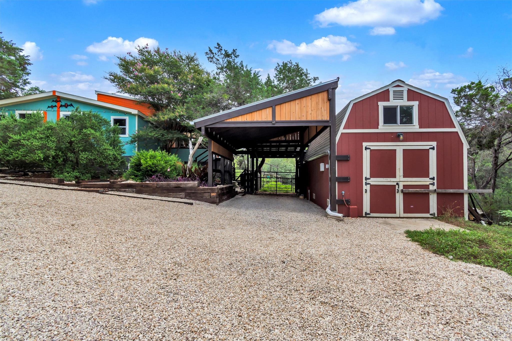 515 Circle DR — photo 3