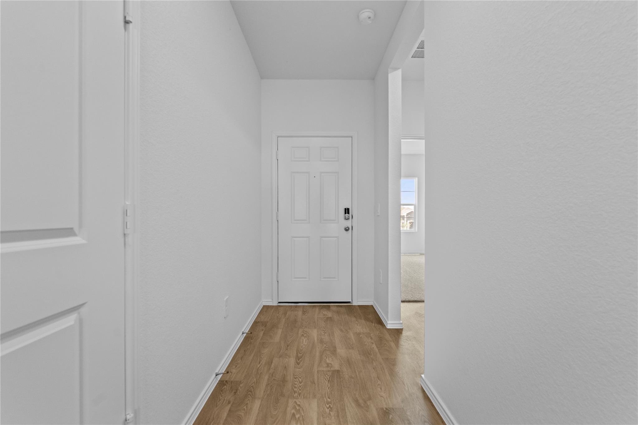 164 Balmorehea ST — photo 3