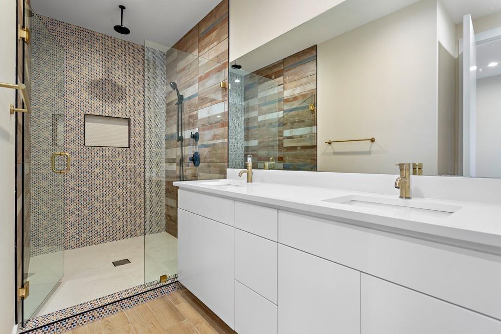 3009 Kuhlman Ave #2 — photo 3