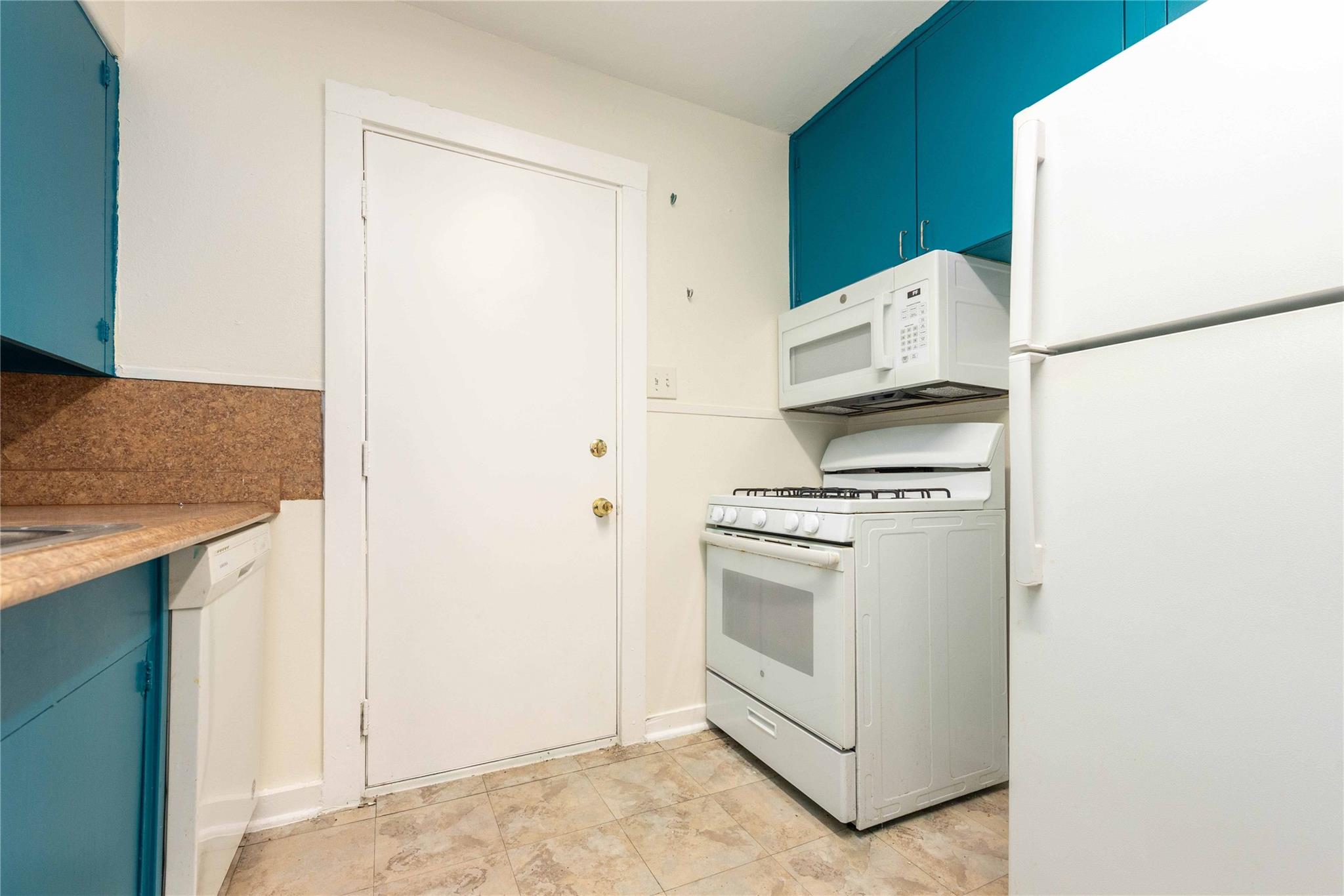 1013 10th ST — photo 5