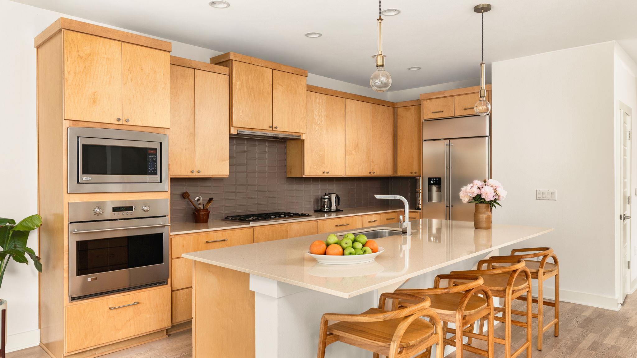 4552 Page ST — photo 4