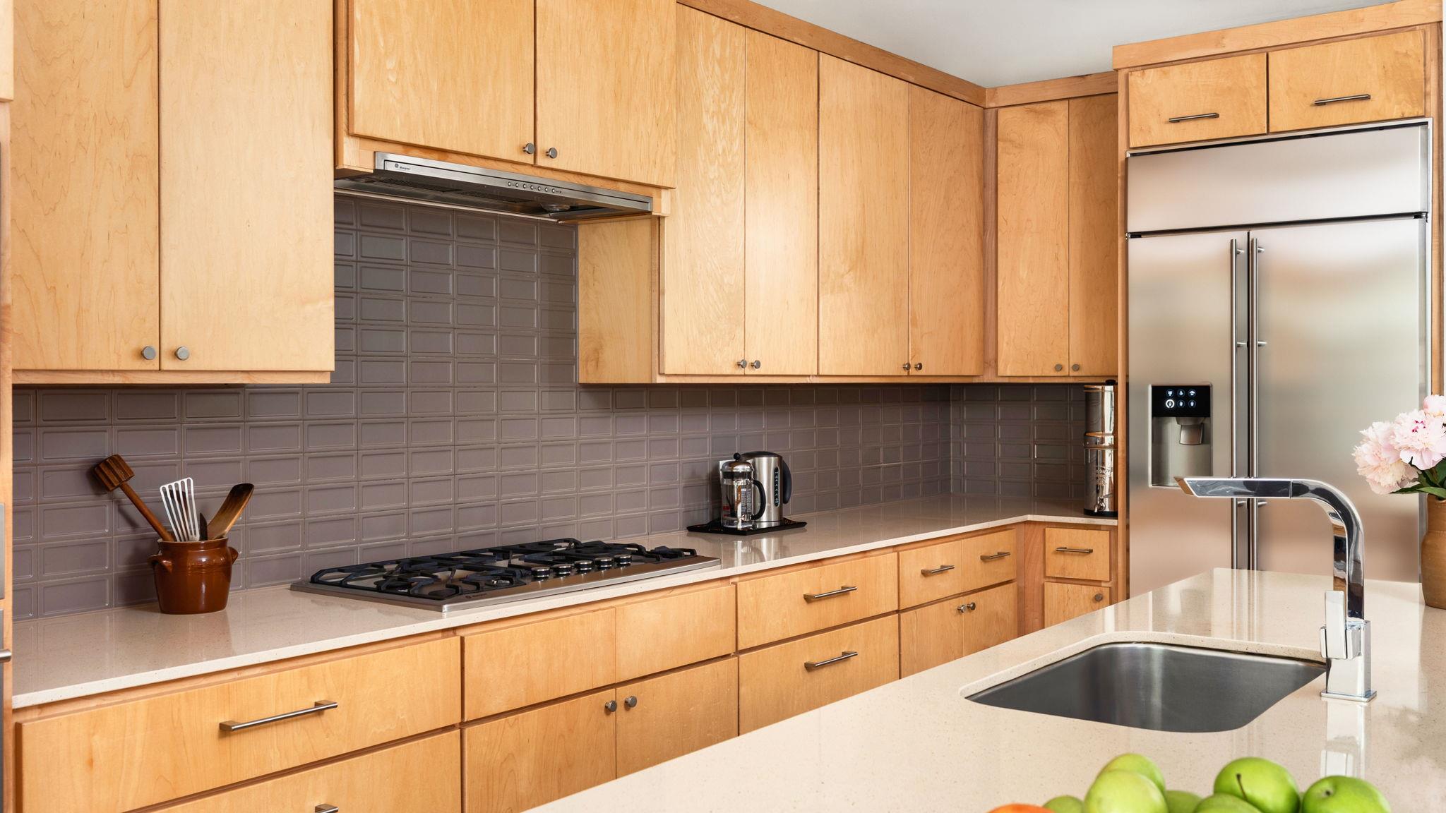 4552 Page ST — photo 5