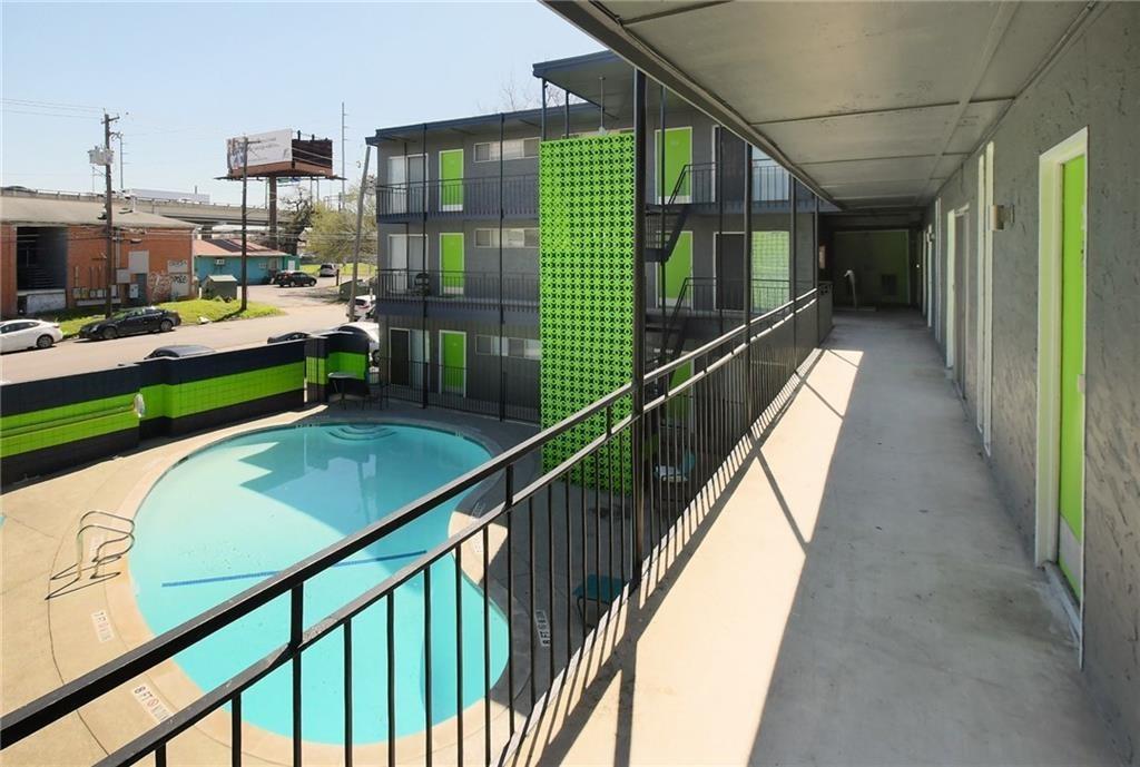 2900 Cole ST #210 — photo 3