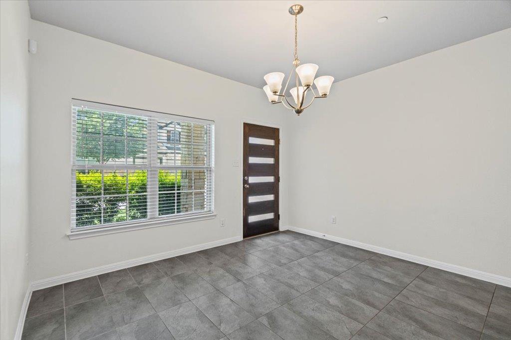 1502 Airedale RD #2502 — photo 5