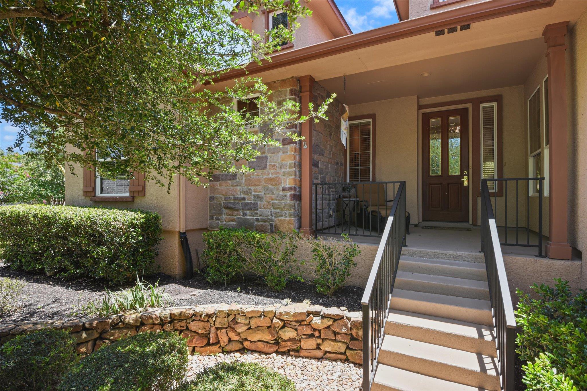 101 Rockrose CT — photo 3