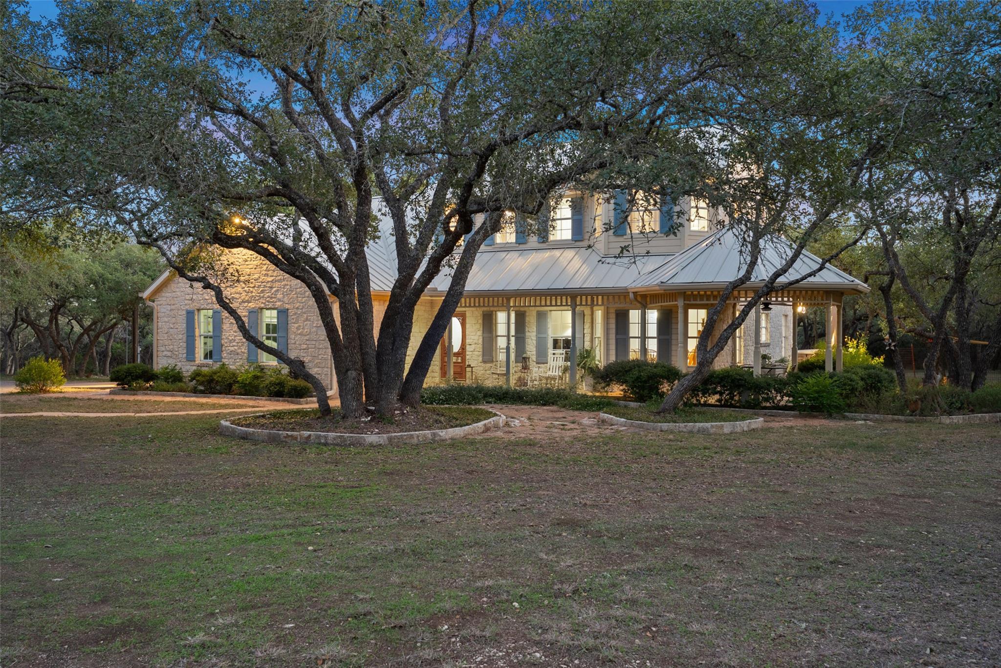 301 Crystal Meadows DR — photo 5