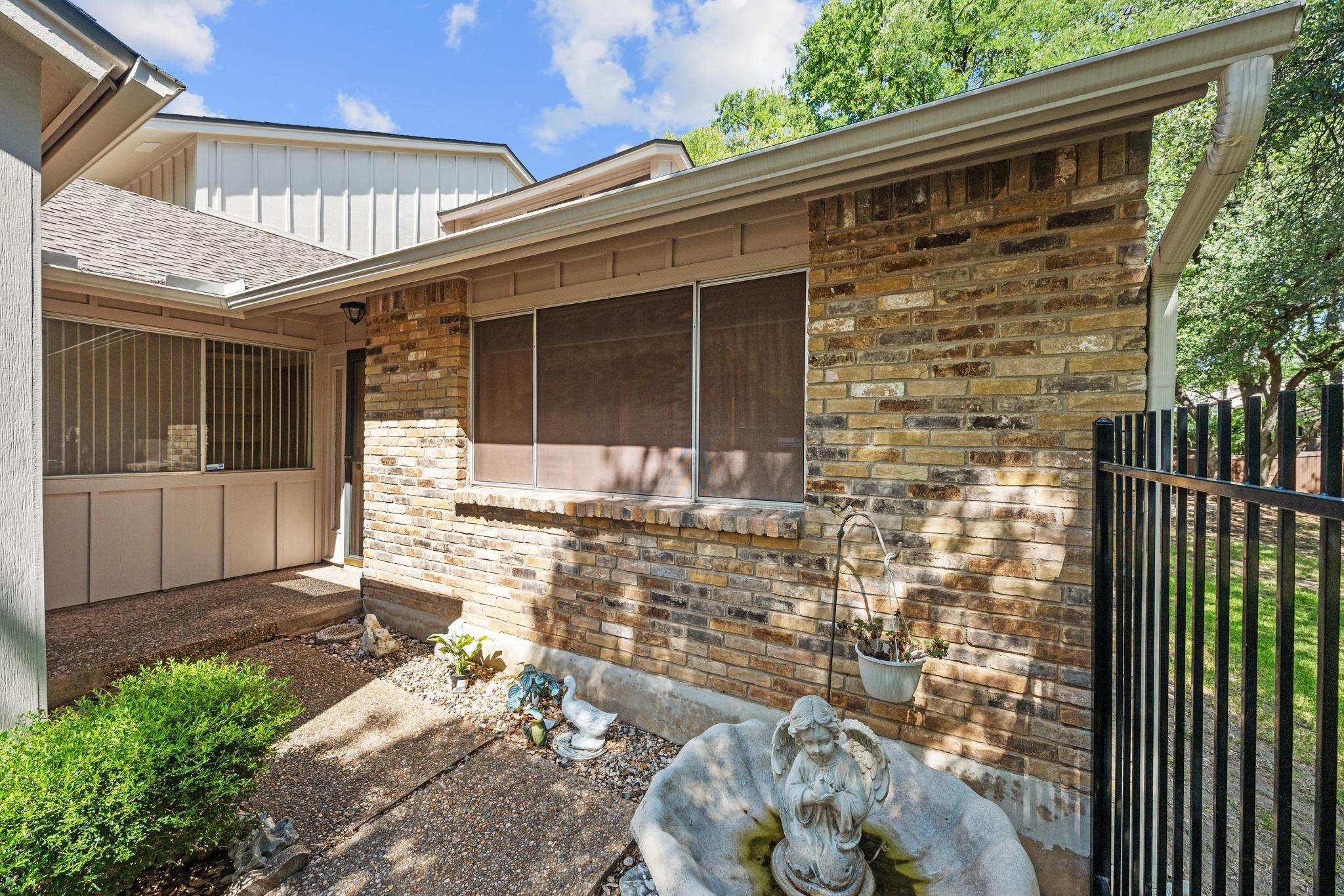 8318 Bent Tree RD — photo 3