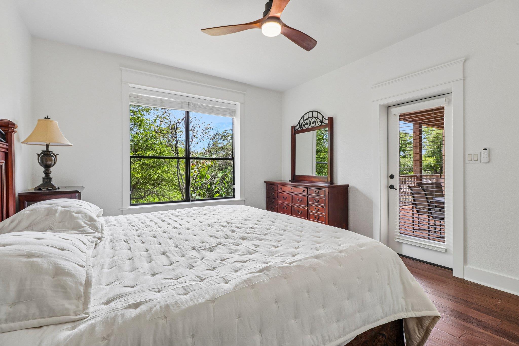 6805 Lantern View DR — photo 5