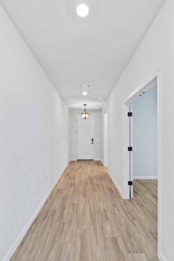 8316 Looksee LN — photo 4