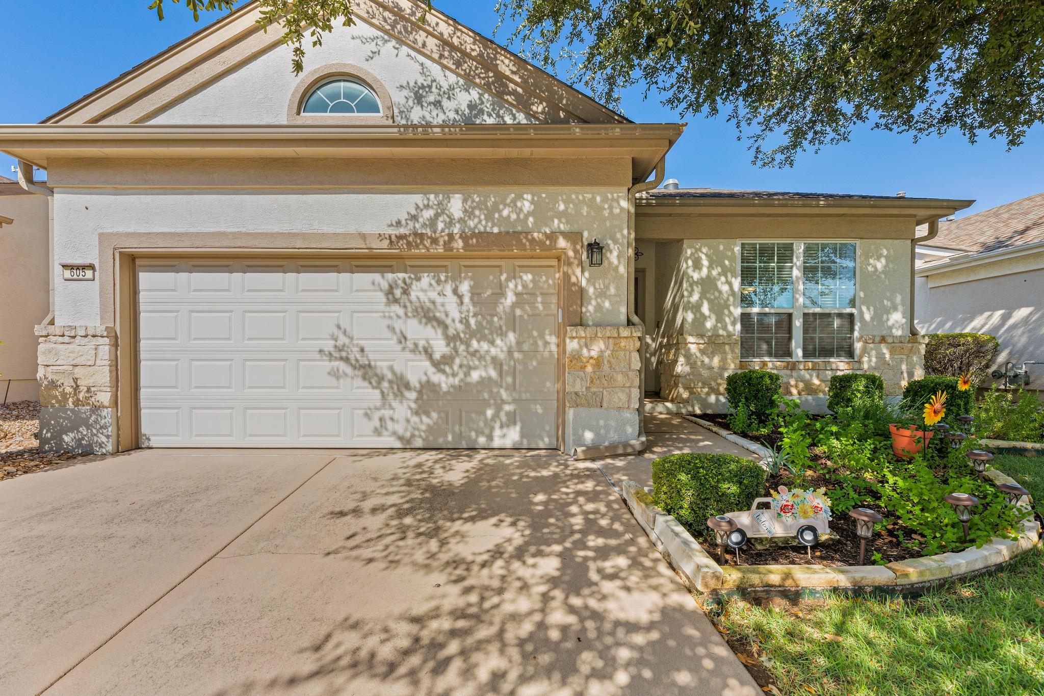 605 Farm Hill DR — photo 3