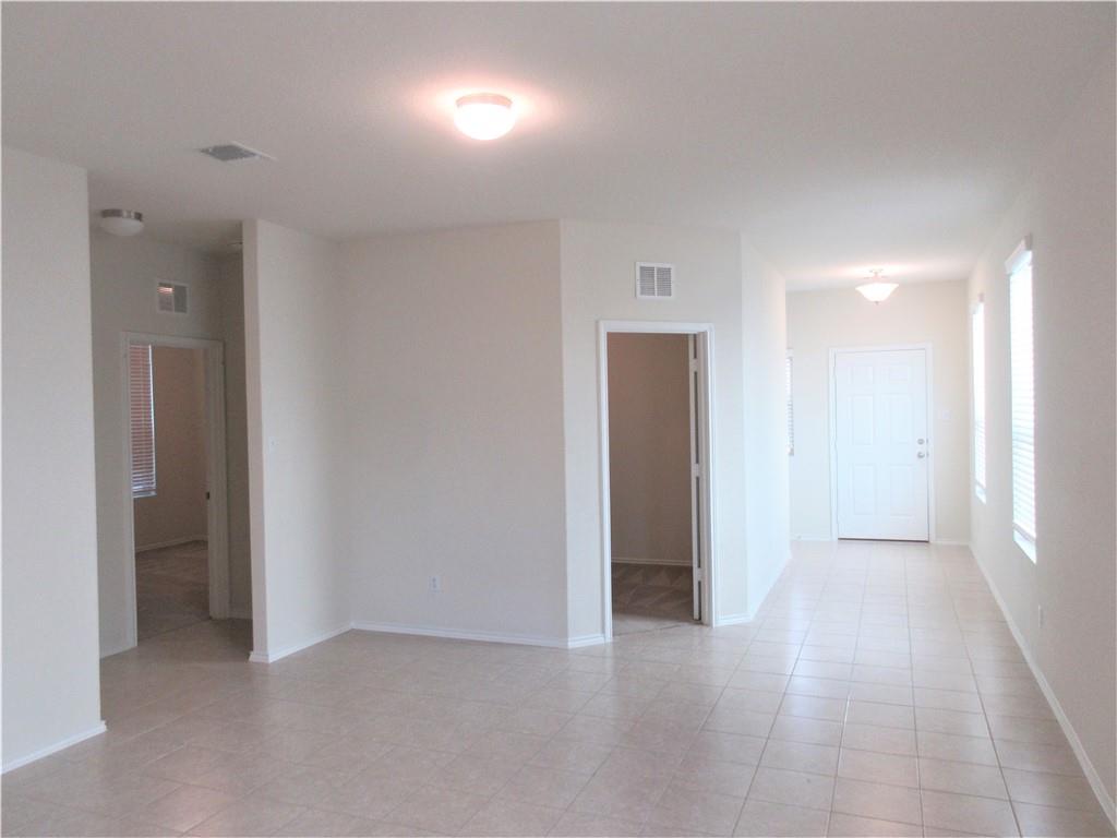 124 Green Egret WAY — photo 3