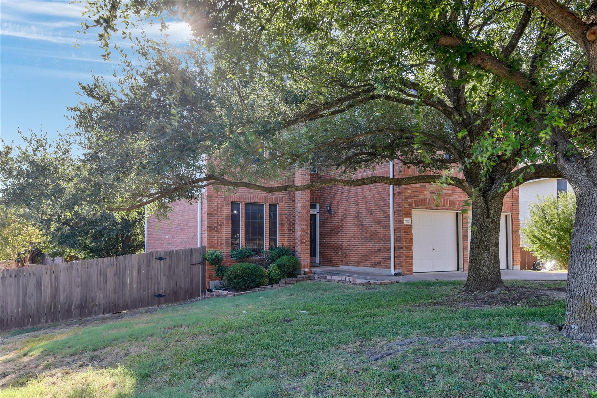 2132 Faldo LN — photo 3