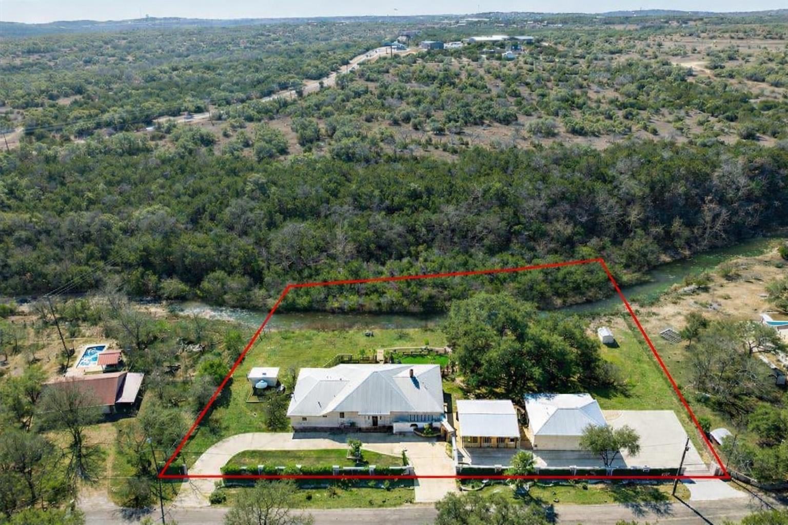 340 Barton Ranch RD — photo 4