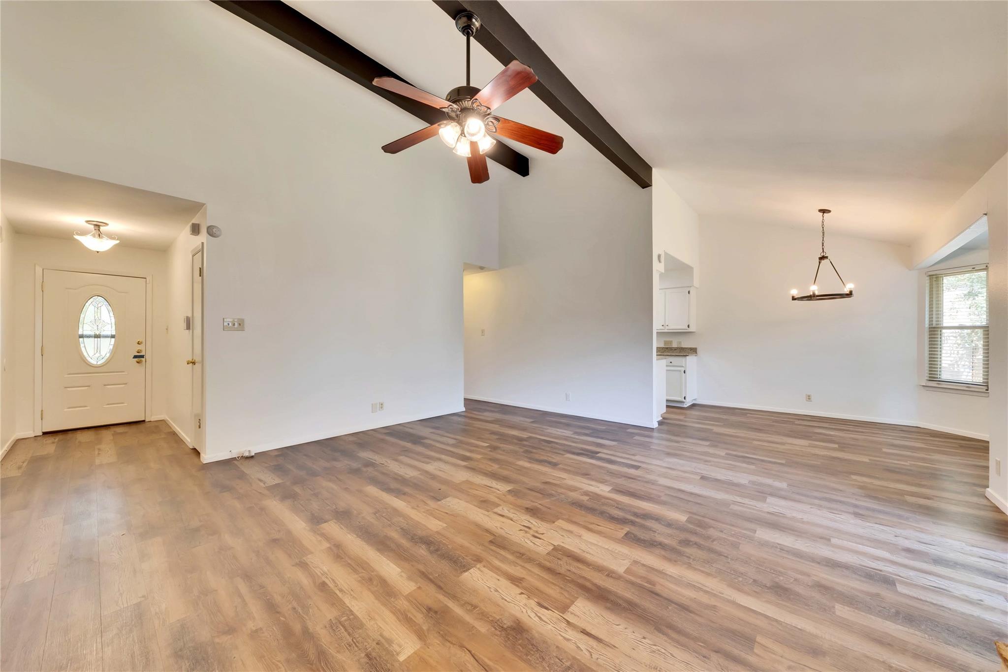 3411 Monument DR — photo 4