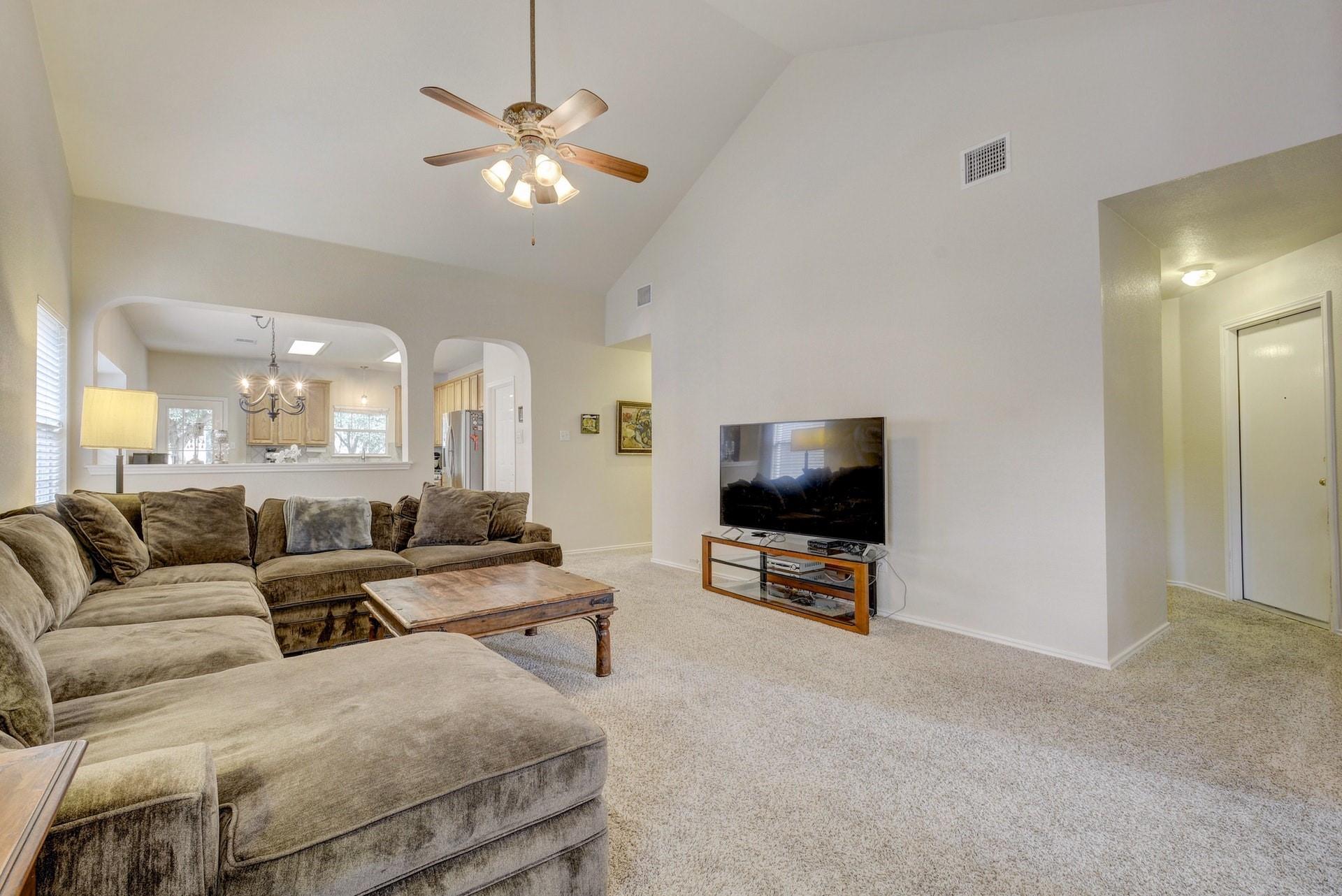 10312 Huxley ST — photo 3