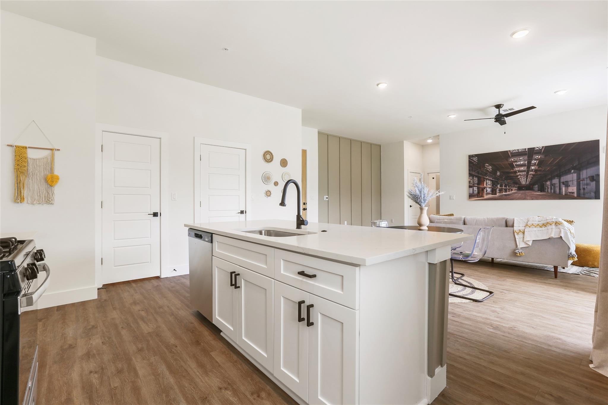 1811 Webberville RD #1206 — photo 3