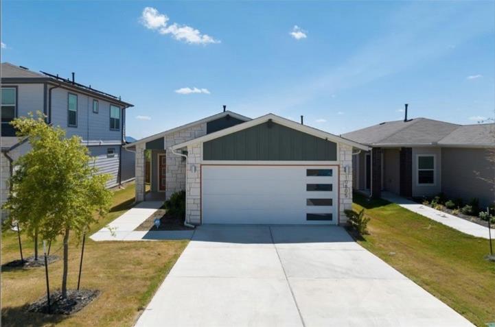 10805 Meris LN — photo 4