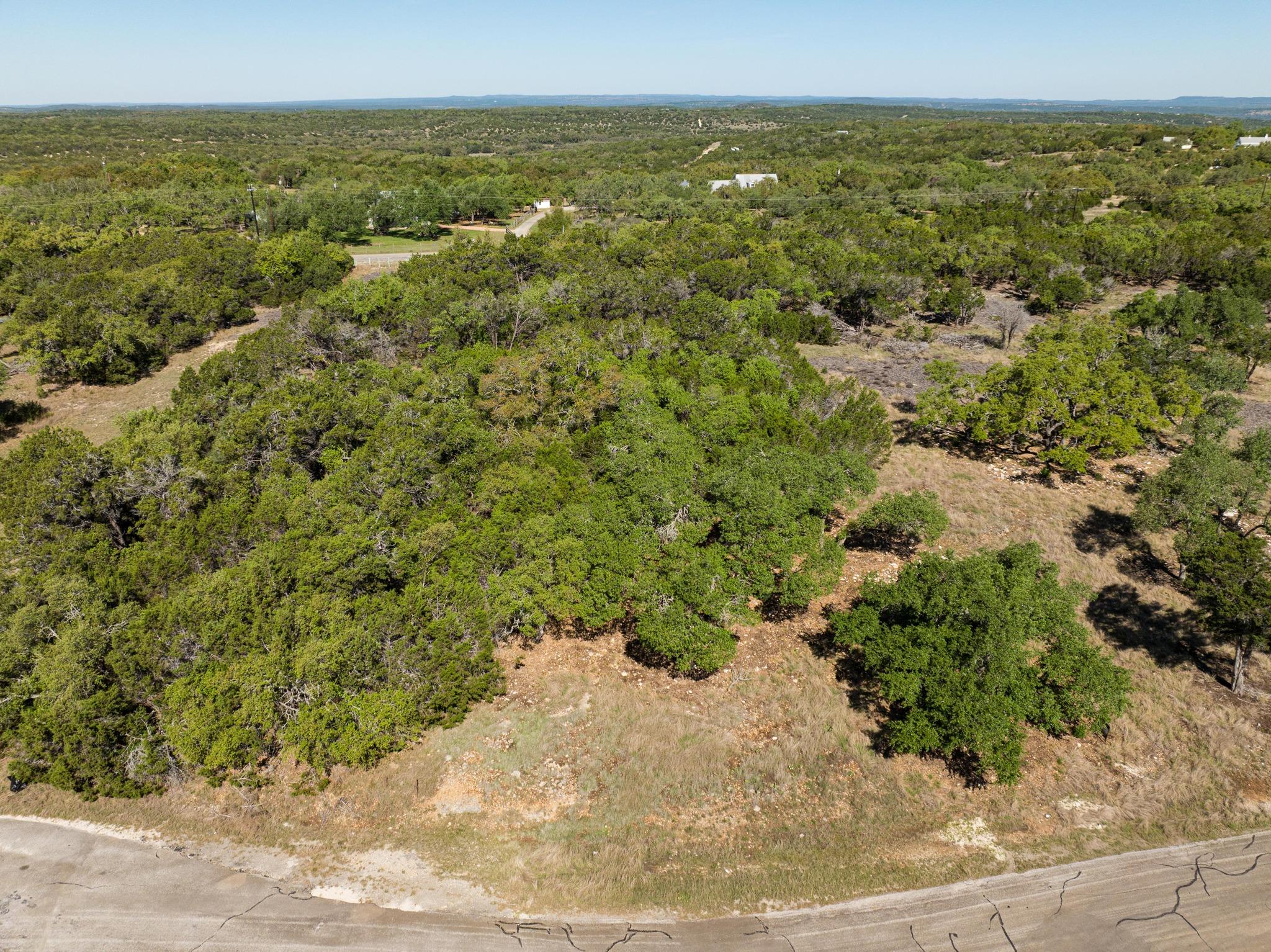 304 Stonegate LN — photo 4