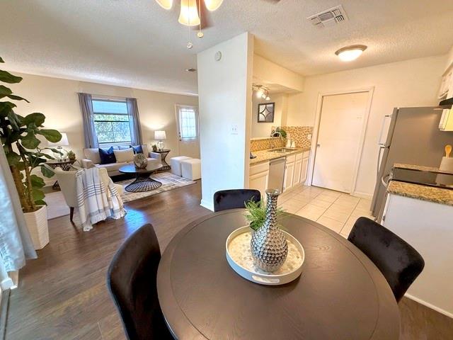 900 Taulbee LN #106 — photo 5