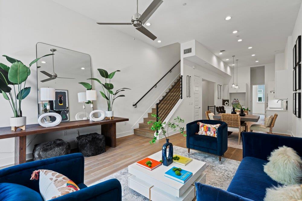 2505 Bluebonnet Ave #12 — photo 5