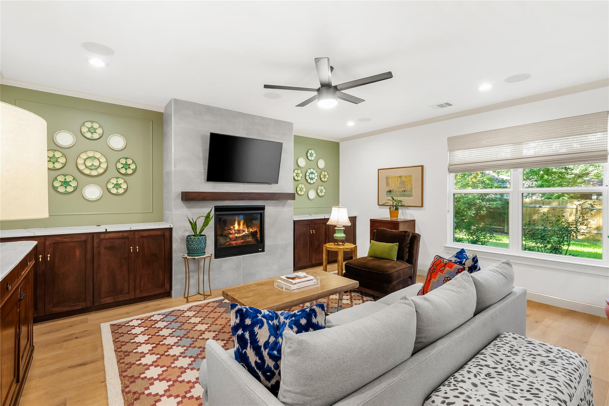 5914 Salcon Cliff DR — photo 4