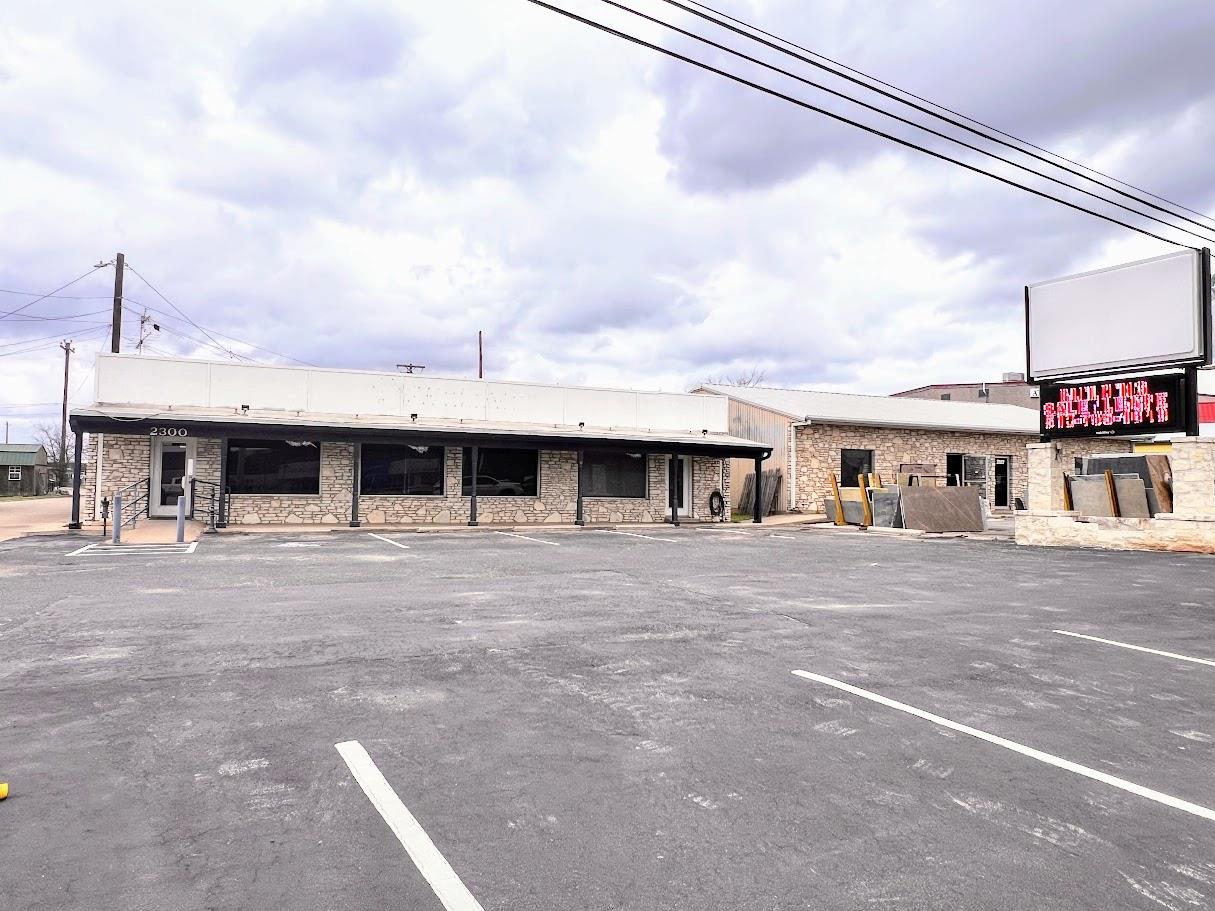 2300 Us Highway 281 Highway — photo 3