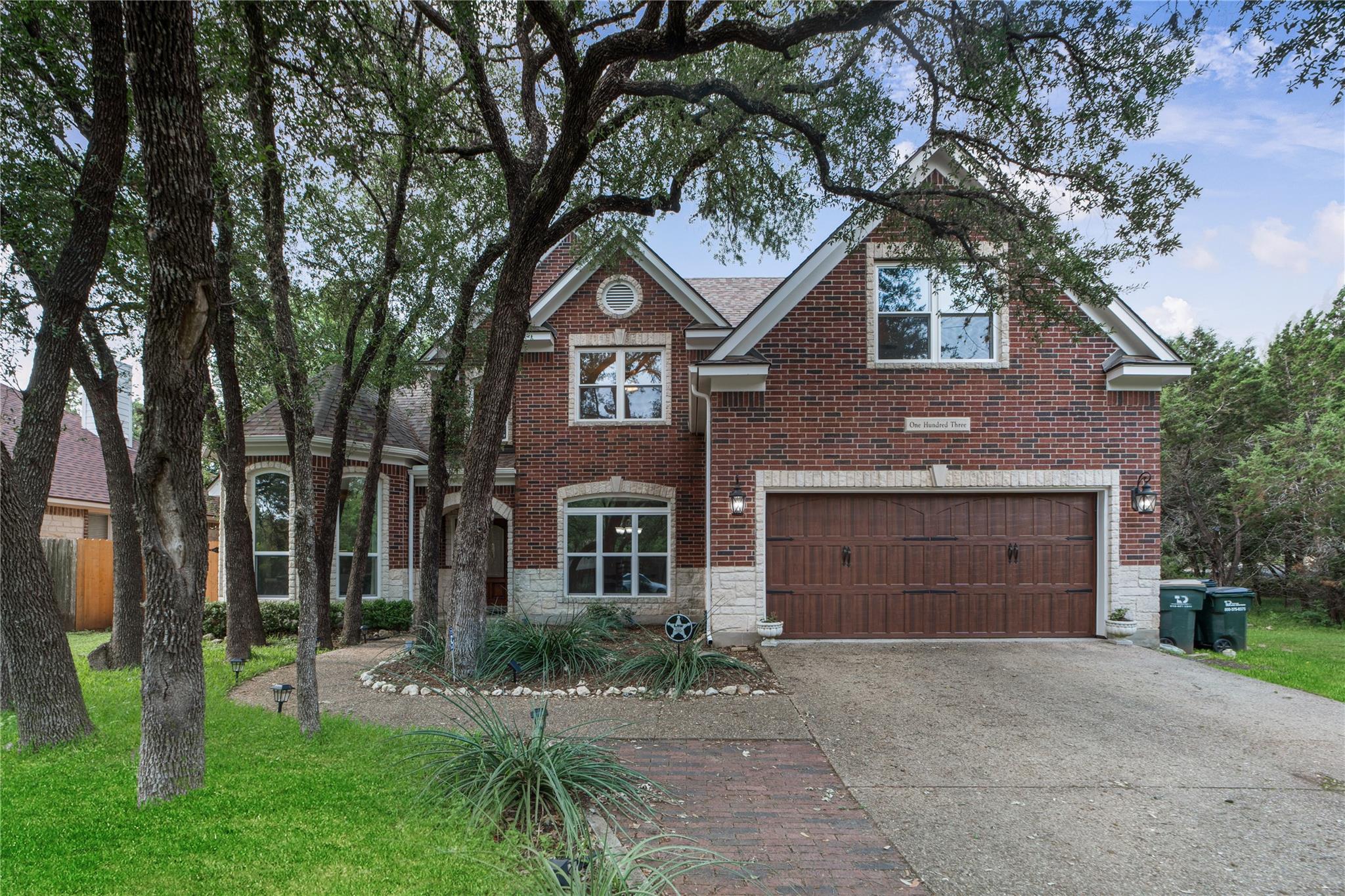 103 Sierra Ridge DR — photo 3