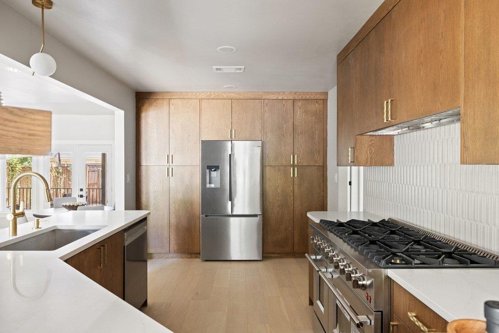 2101 Stamford LN — photo 5