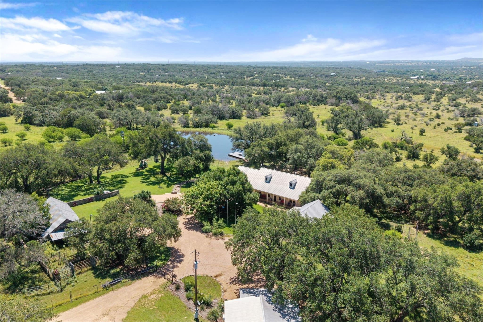 1533 Ranch Road 1323