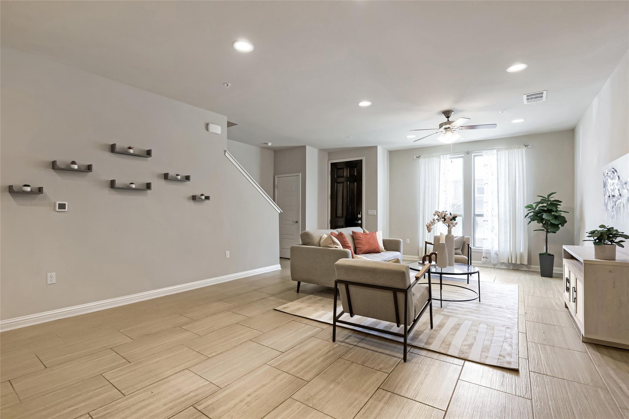13800 Lyndhurst ST #203 — photo 5