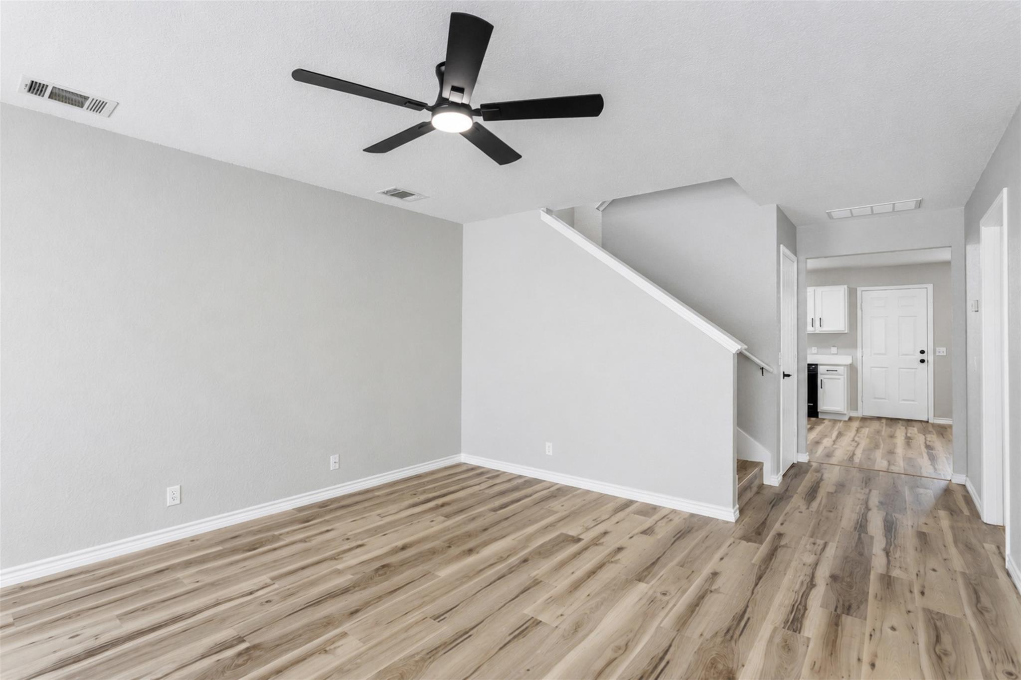 4523 Secure LN — photo 5