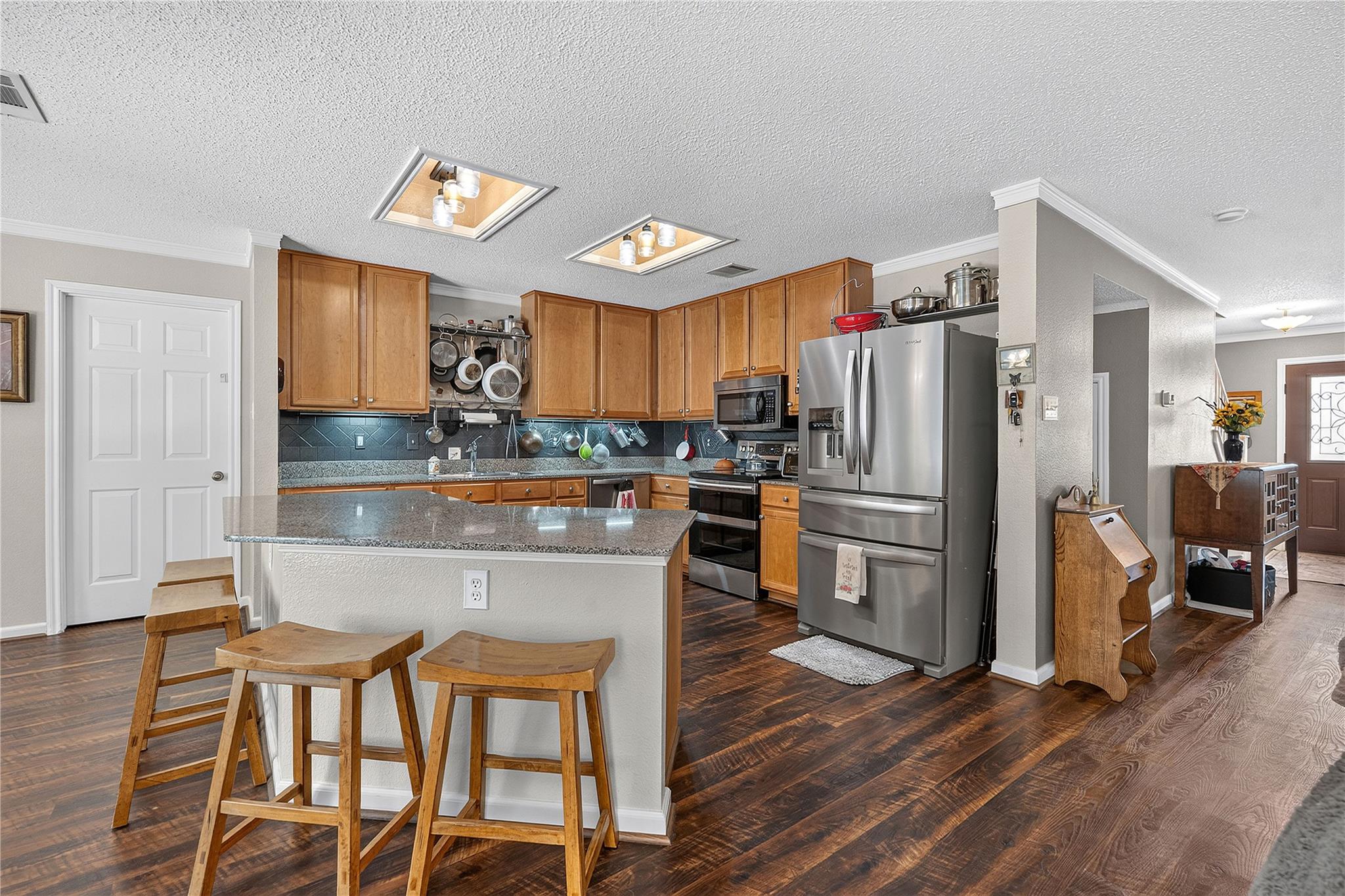 901 Dogwood TRL — photo 5