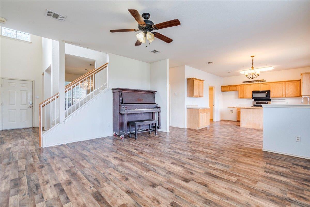 13408 Dwight Eisenhower CT — photo 4