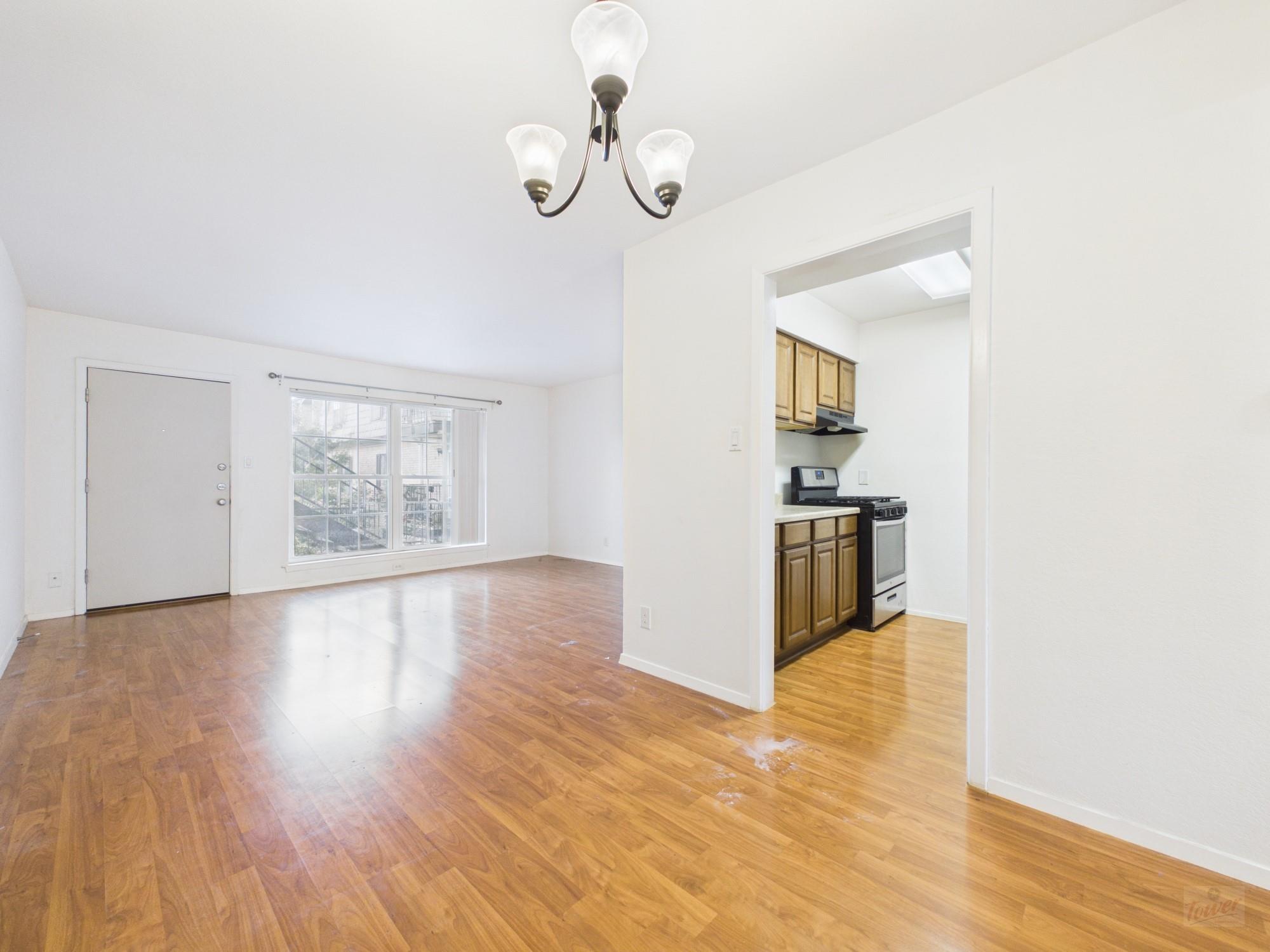 2425 Ashdale DR #60 — photo 3