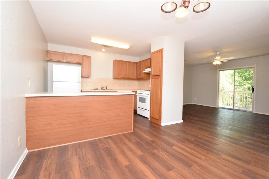 10811 Lanshire DR #C — photo 5