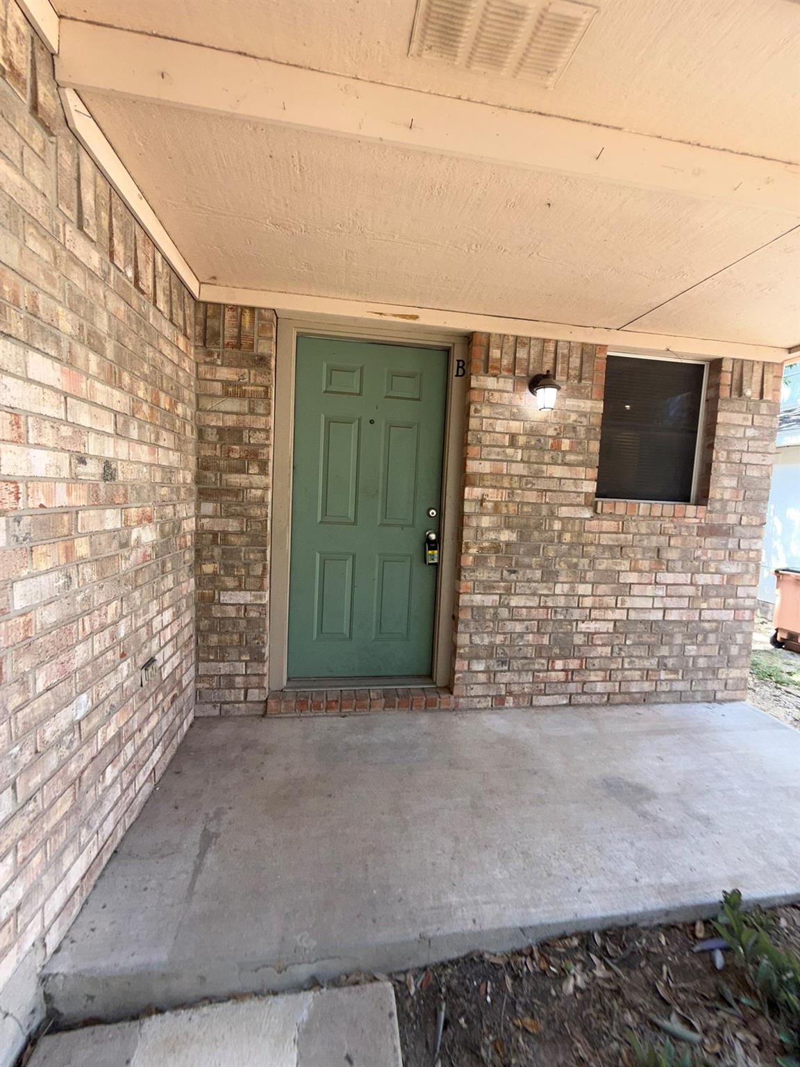 2906 Kestrel DR #B — photo 3