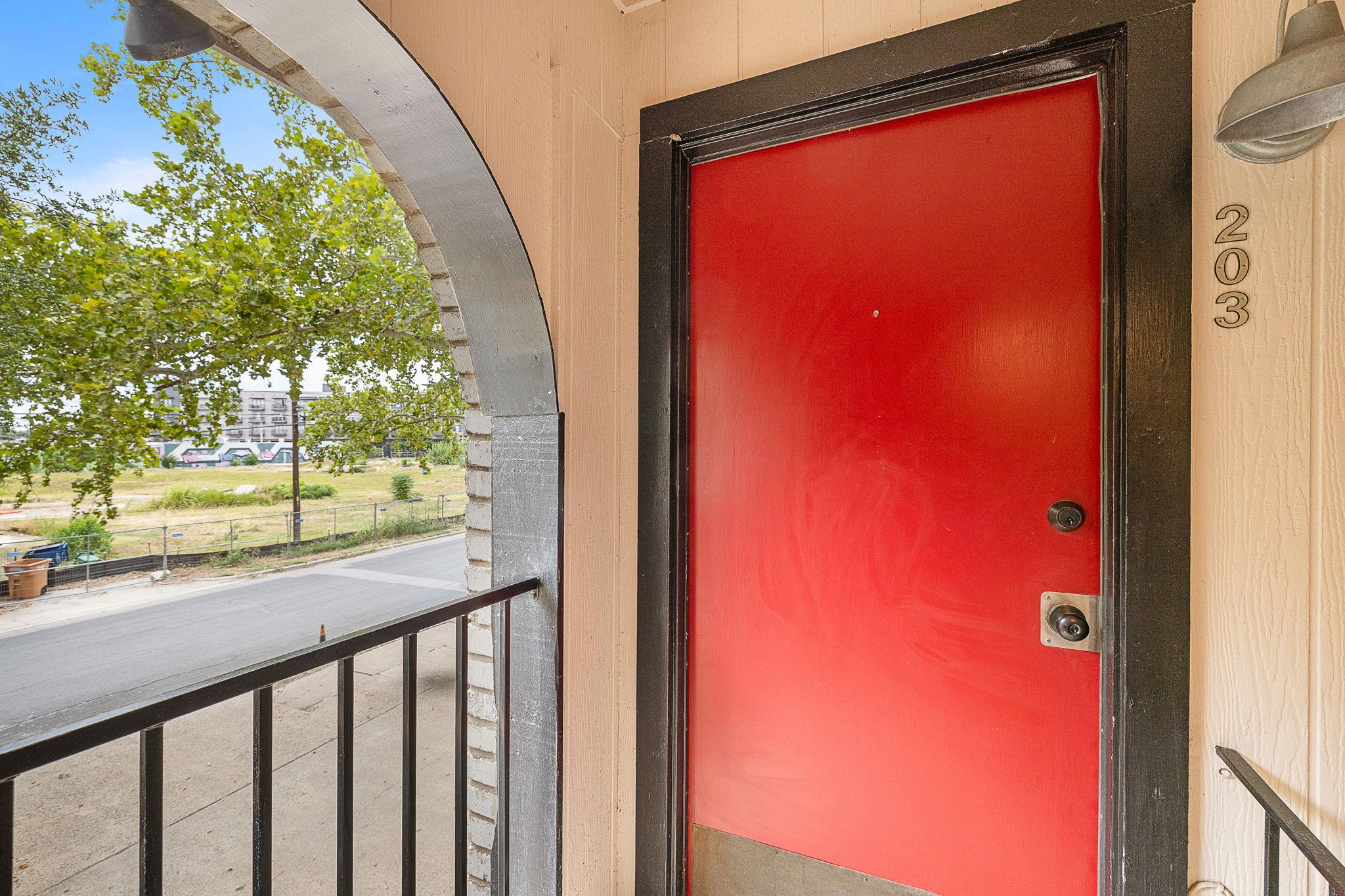 1700 HOUSTON ST #203 — photo 3