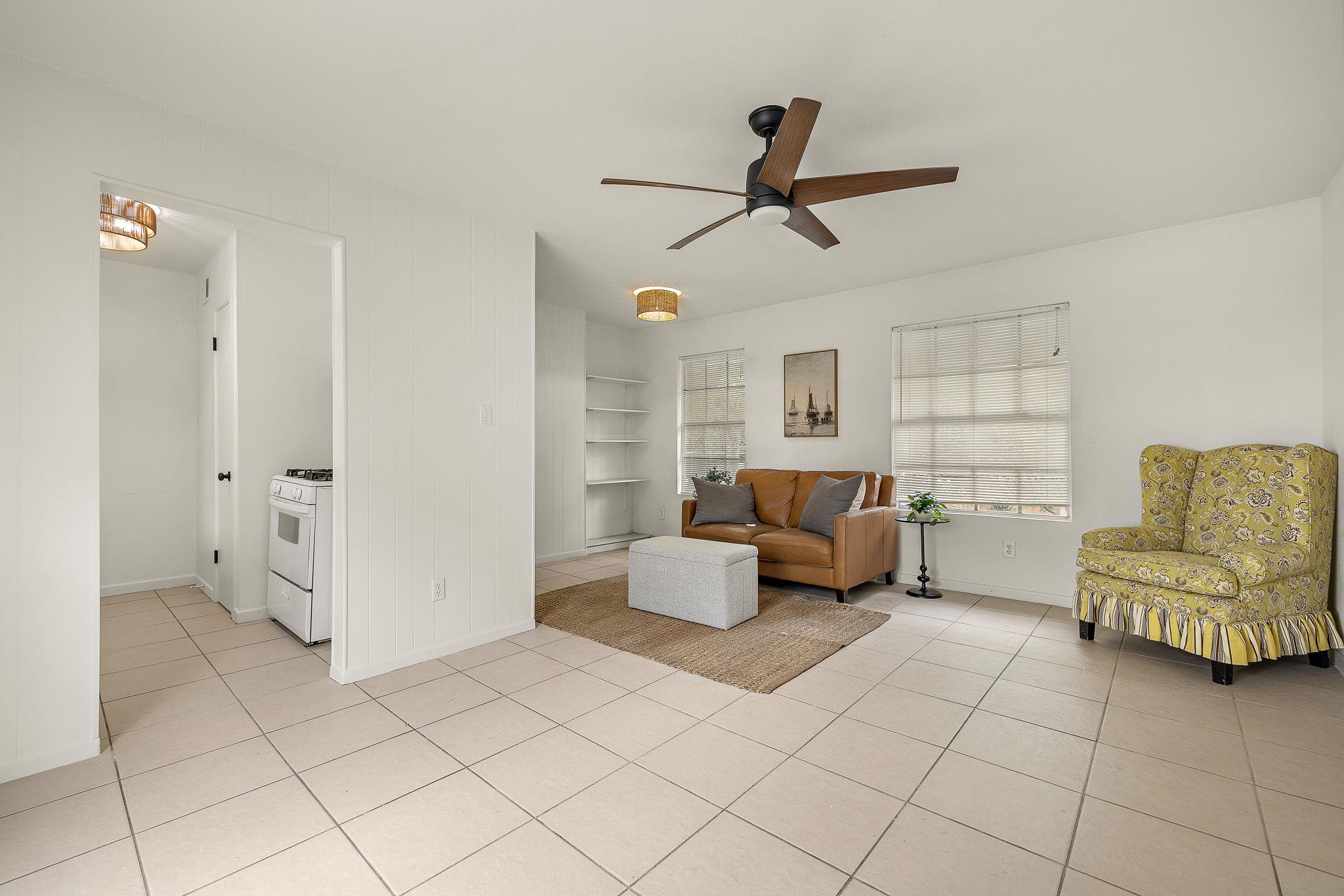 1700 HOUSTON ST #203 — photo 4