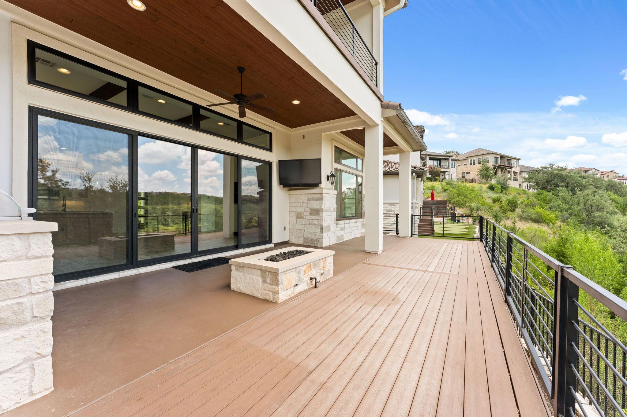 300 Marina View CT — photo 3