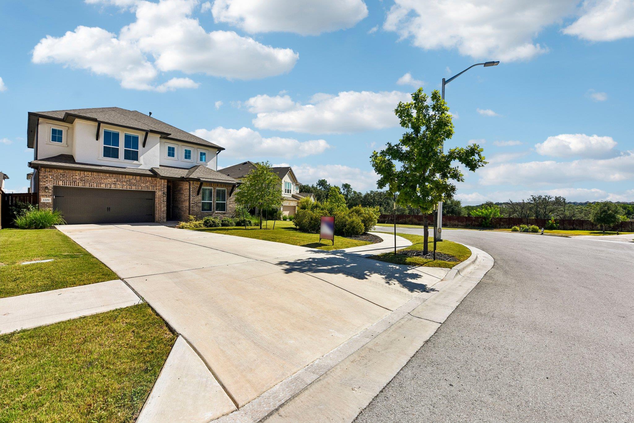 1209 Willie Ranch WAY — photo 3