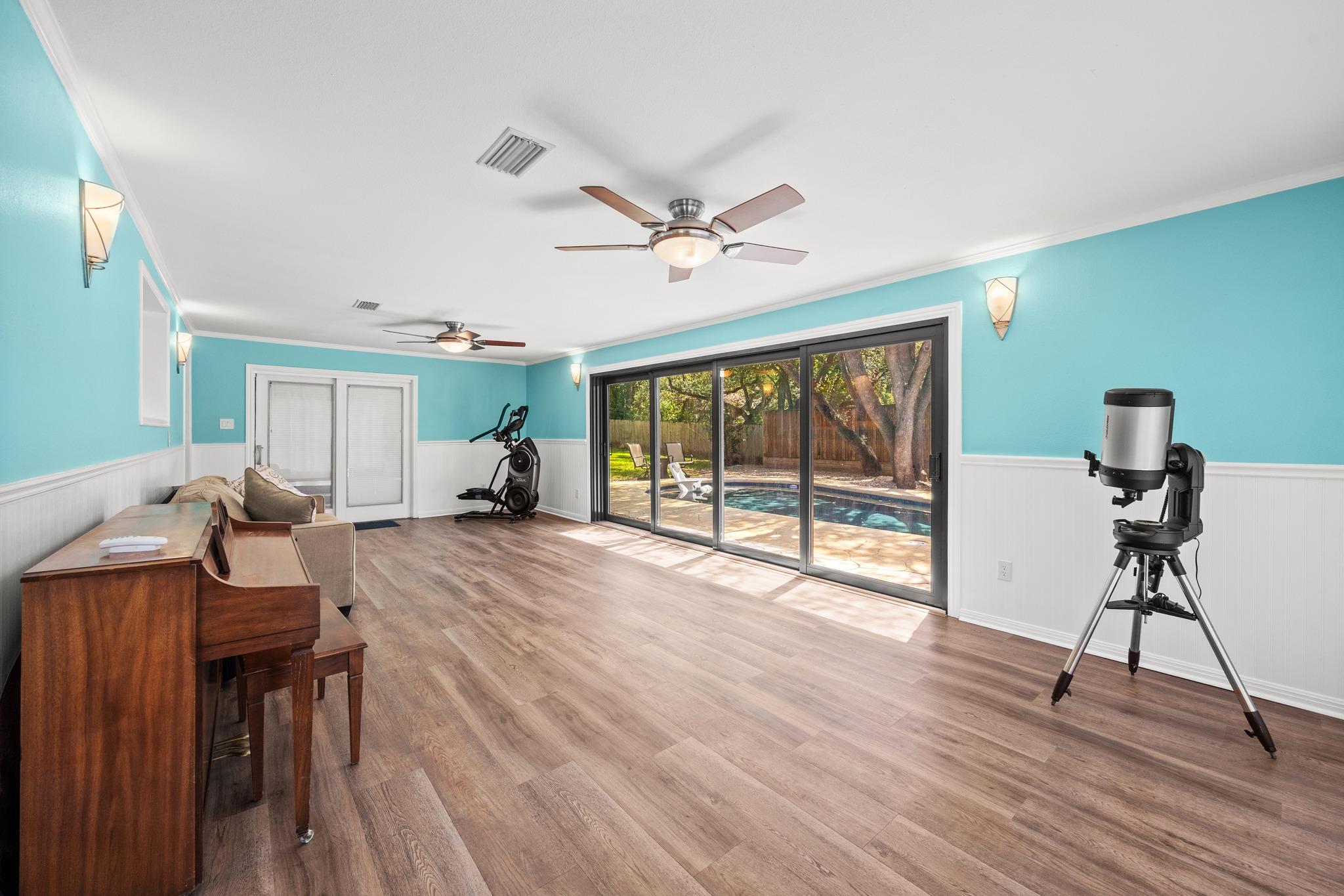 10805 Spicewood PKWY — photo 5
