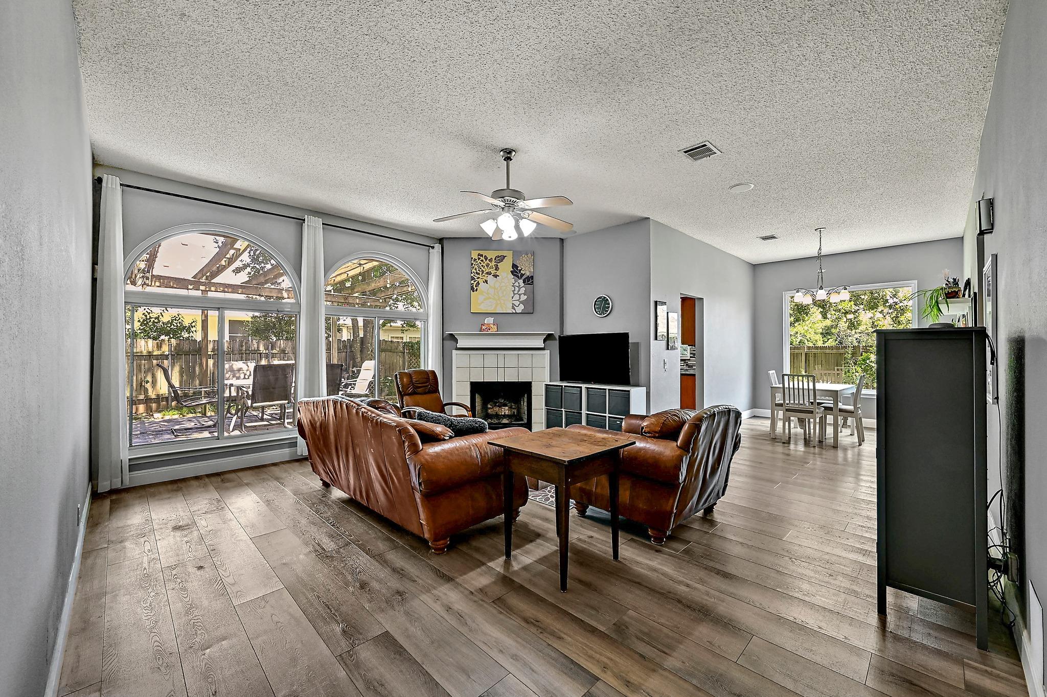 502 Dusty Leather CT — photo 5