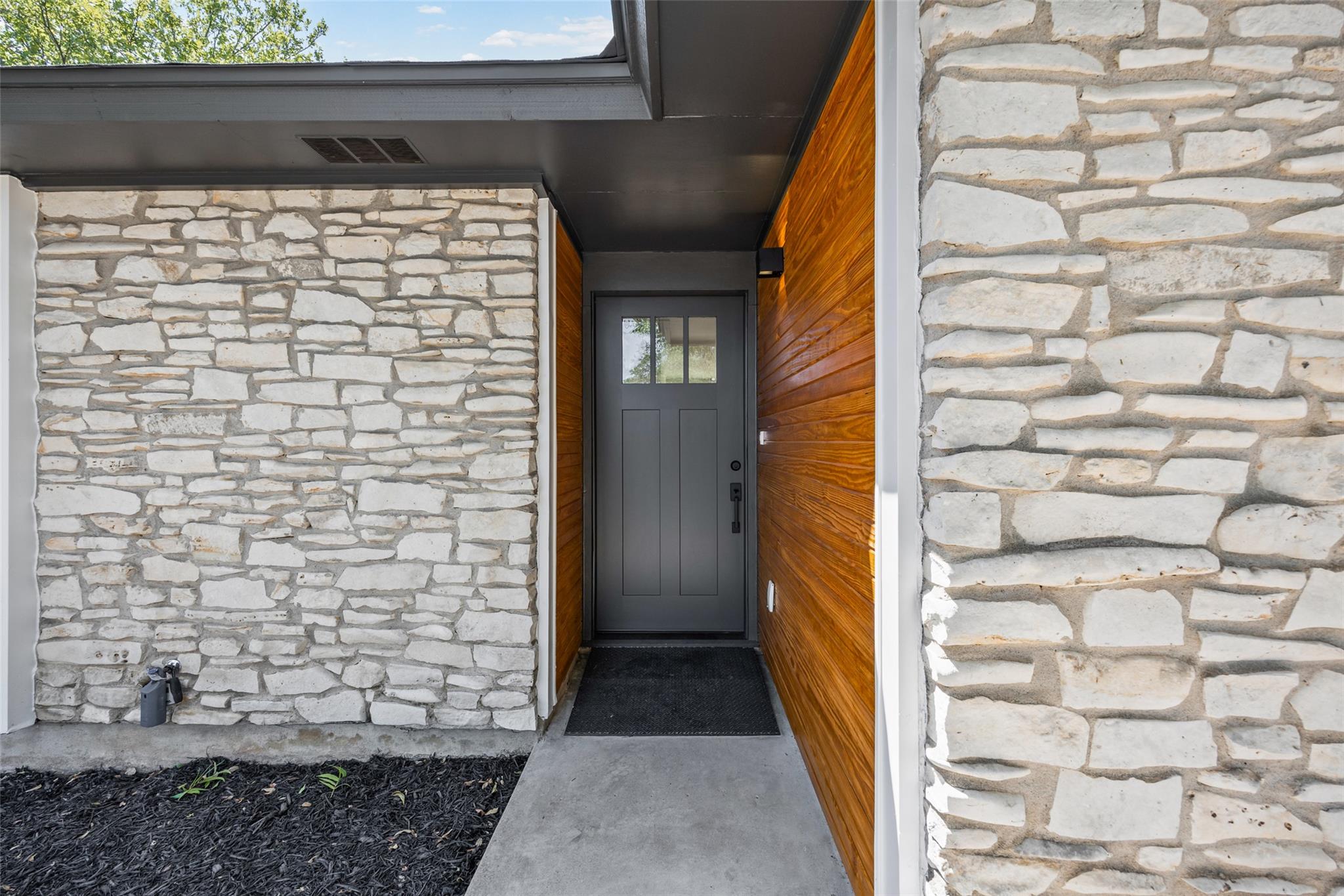 4710 Russet Hill DR — photo 4