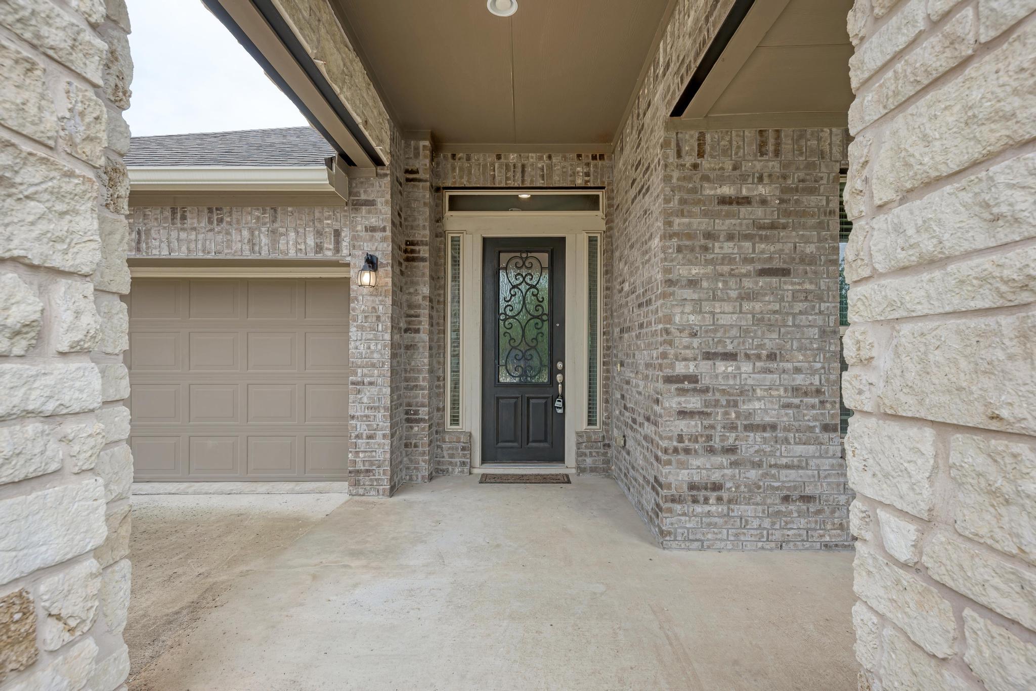 2625 Bowen ST — photo 3