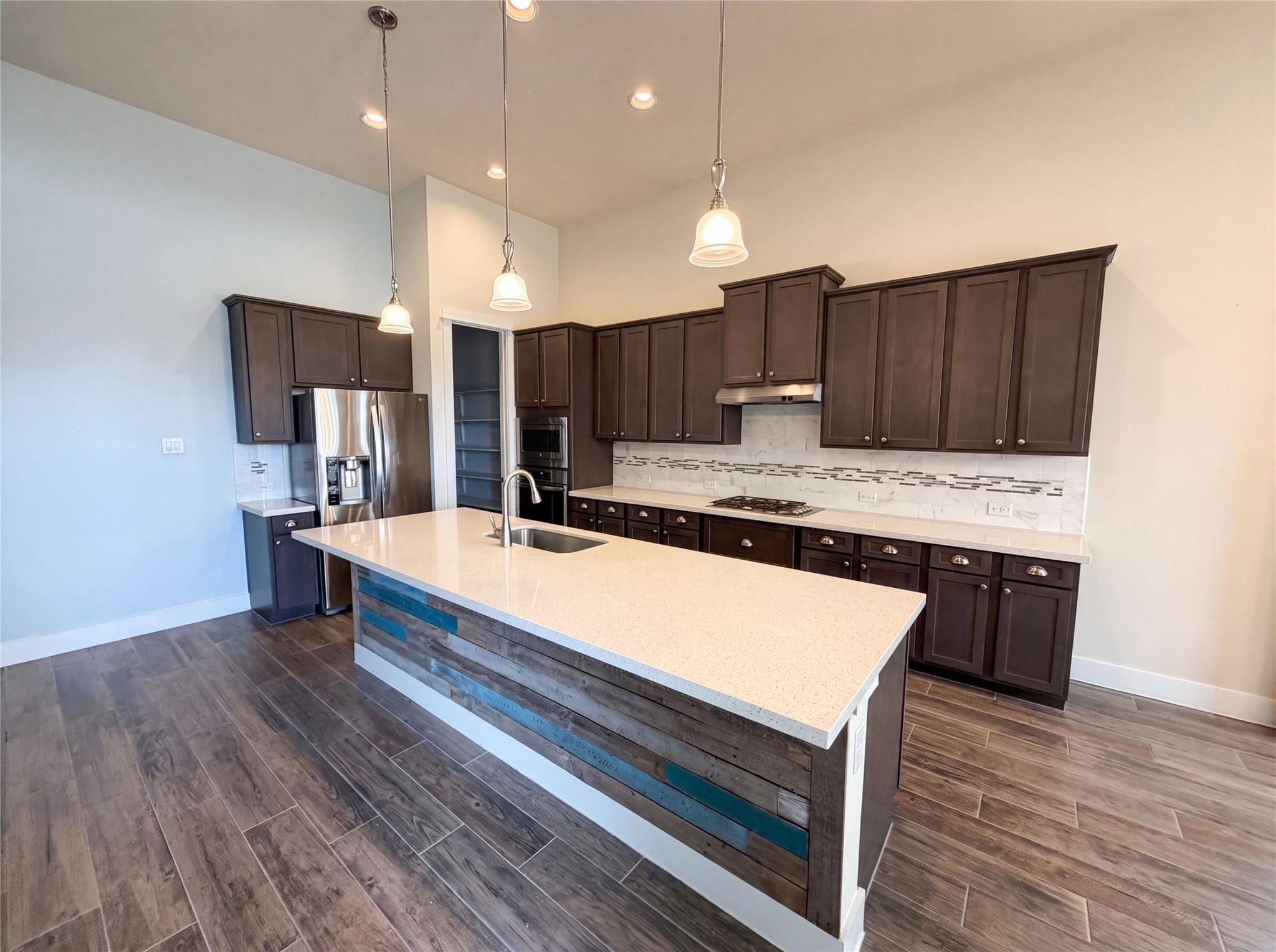 13701 Ronald W Reagan BLVD #84 — photo 5
